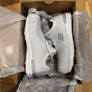 Sketchers for Work Composition Toe white/multi size 7 shoes Like New
